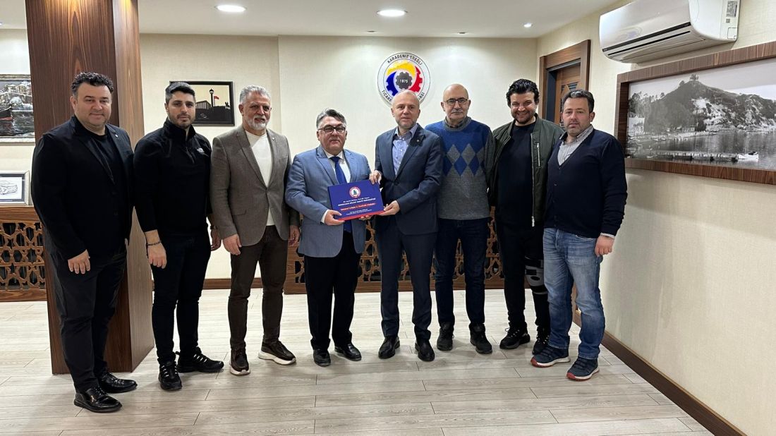 ZONGULDAK BÜLENT ECEVİT ÜNİVERSİTESİ REKTÖRÜ PROF. DR. İSMAİL HAKKI ÖZÖLÇER, NEZAKET ZİYARETİNDE BULUNDU