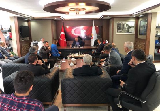 İYİ Parti Genel Başkan Yardımcısı Sakarya Milletvekili Ümit Dikbayır ve İYİ Parti Ereğli İlçe Başkanı Evrim Balbaloğlu Kdz. Ereğli TSO ziyaret etti.