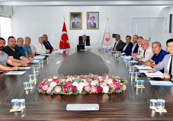 Kdz. Ereğli Ticaret ve Sanayi Odamız Başkanı Arslan Keleş, Zonguldak Valiliği tarafından düzenlenen OSB Müteşebbis toplantısına katılım sağladı.